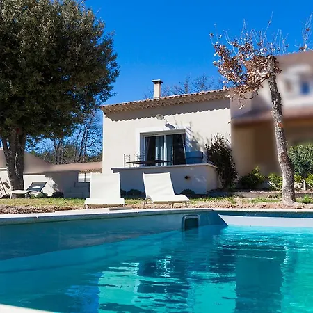 Holiday home Le Jardin Des Delis Neuf Avec Piscine Bio Uv Saint-Saturnin-les-Apt